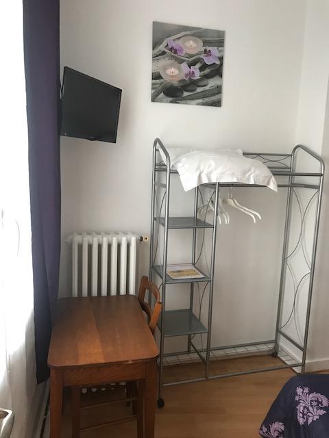 Hotel Restaurant L'Avenir Saint-Pierre-des-Corps Zewnętrze zdjęcie