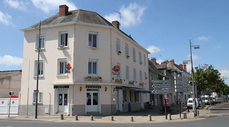 Hotel Restaurant L'Avenir Saint-Pierre-des-Corps Zewnętrze zdjęcie
